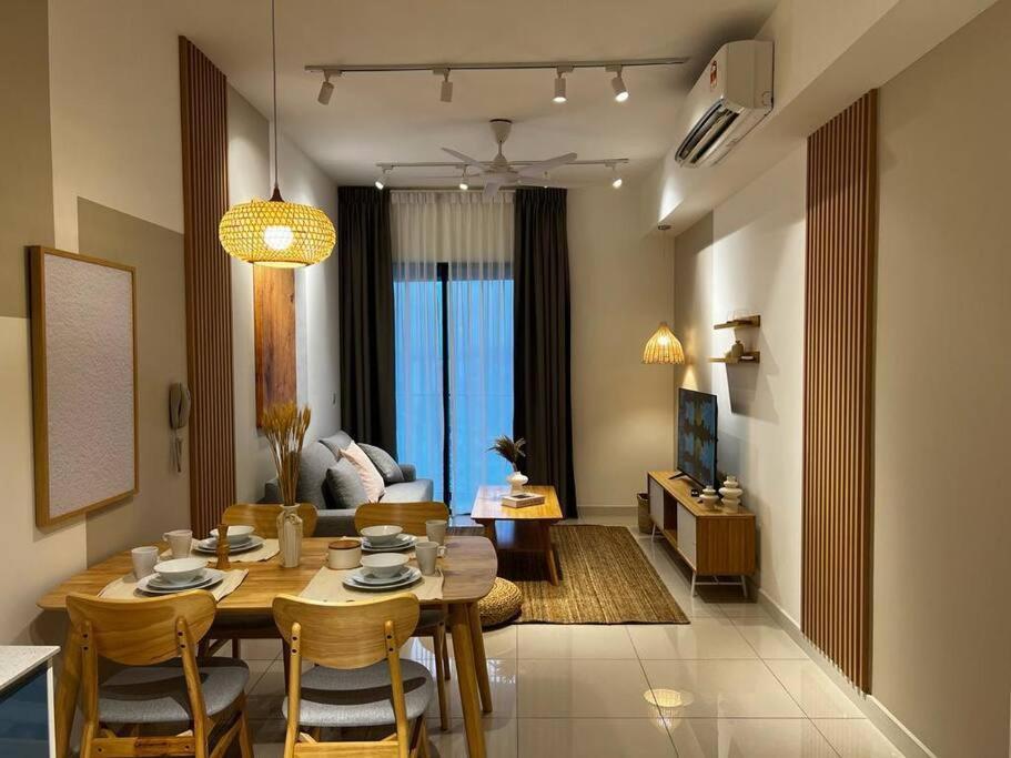 Pangsapuri Continew Kl Retreat 5-mins Walk Cochrane Mrt By Birdy *
